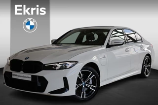 Hoofdafbeelding BMW 3 Serie BMW 3 Serie Sedan 330e | M Sportpakket