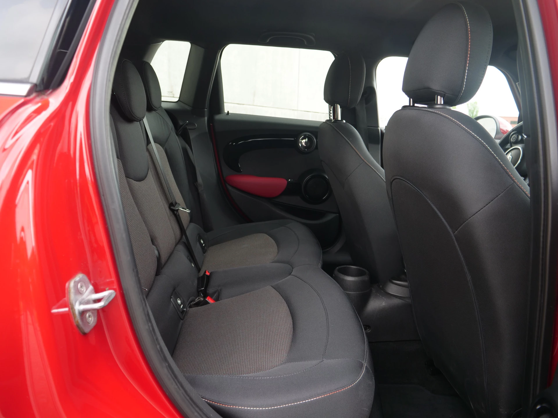 Hoofdafbeelding MINI 5-deurs