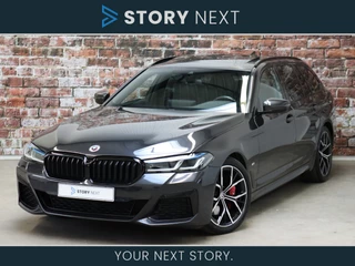 Hoofdafbeelding BMW 5 Serie BMW 5 Serie Touring 520i High Executive M Sport Pakket Automaat / Trekhaak / Panoramadak / Stoelverwarming / Nappa Leder / Comfortstoelen / Achteruitrijcamera / Apple Carplay / Driving Assistant / Cruise Control / Navigatie Professional / Adaptief Onderstel