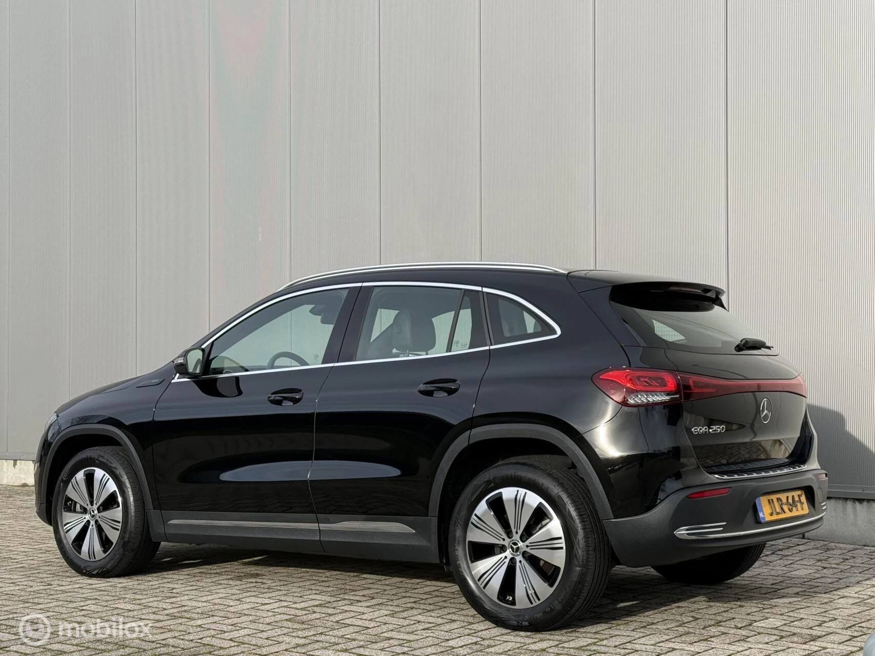 Hoofdafbeelding Mercedes-Benz EQA