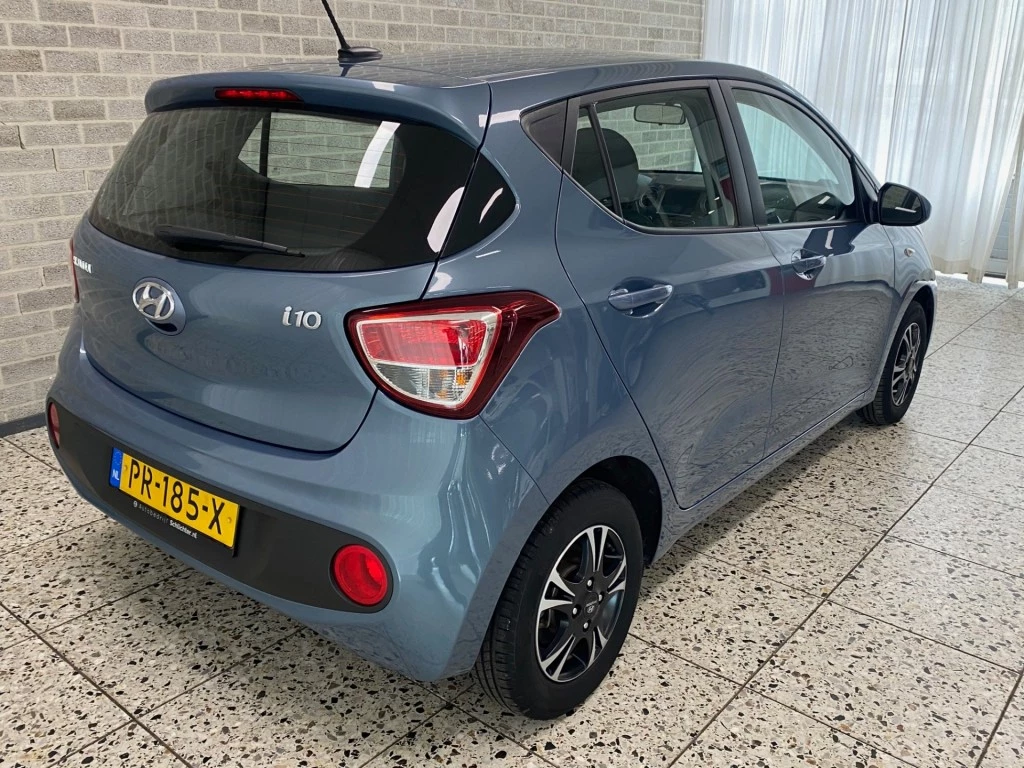 Hoofdafbeelding Hyundai i10