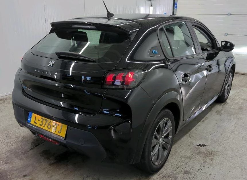 Hoofdafbeelding Peugeot e-208