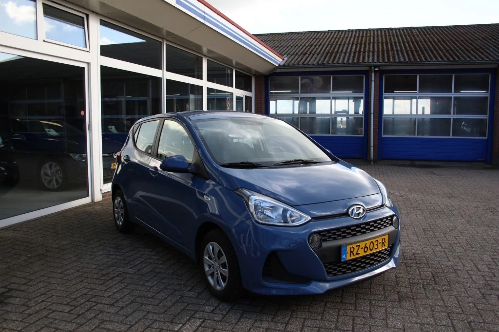 Hoofdafbeelding Hyundai i10