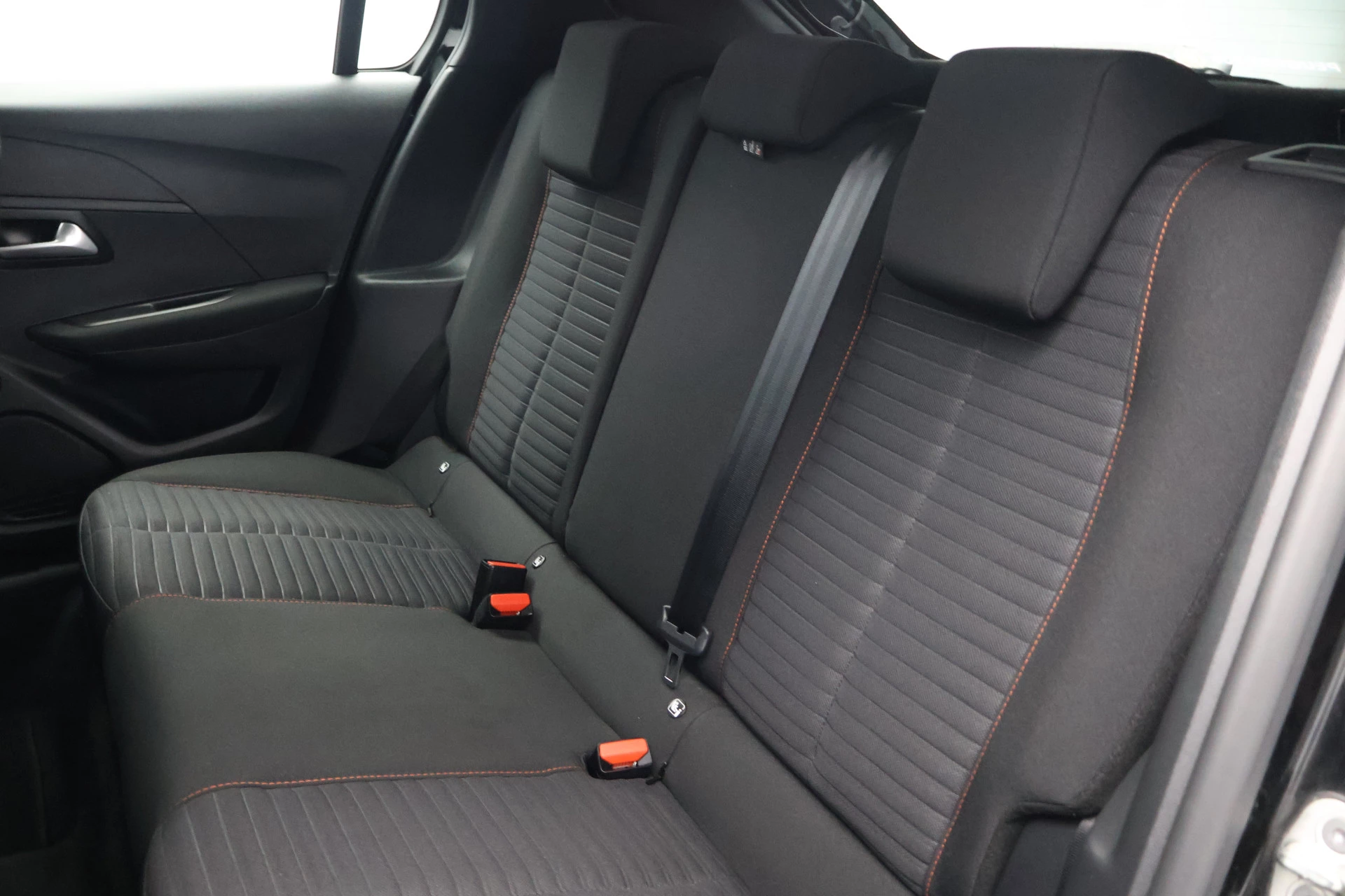 Hoofdafbeelding Peugeot e-208