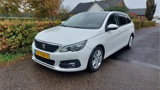 Peugeot 308 SW 1.6 BlueHDI Blue Lease Executive ECC/NAVI/PANO BJ 2017