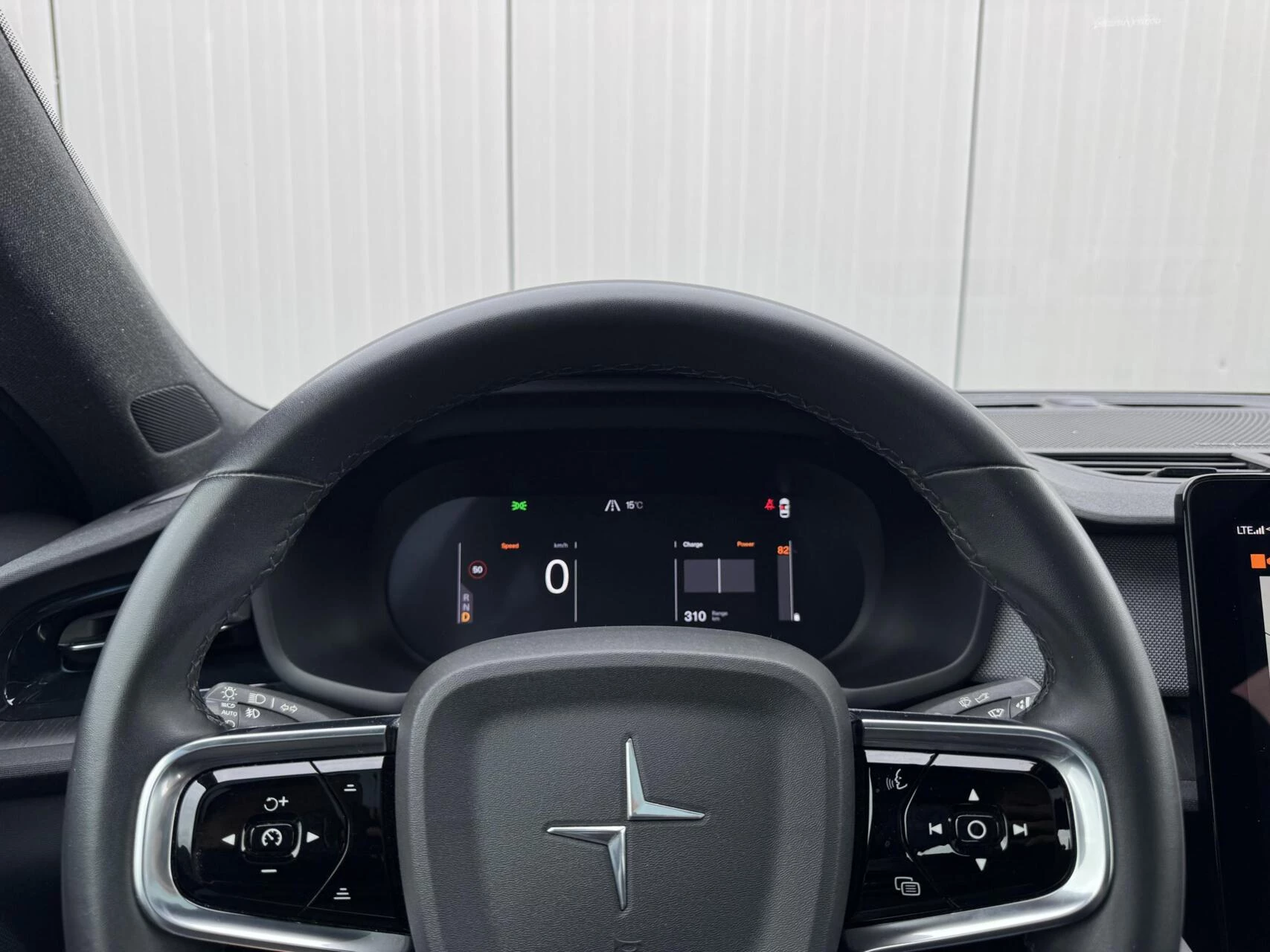 Hoofdafbeelding Polestar 2