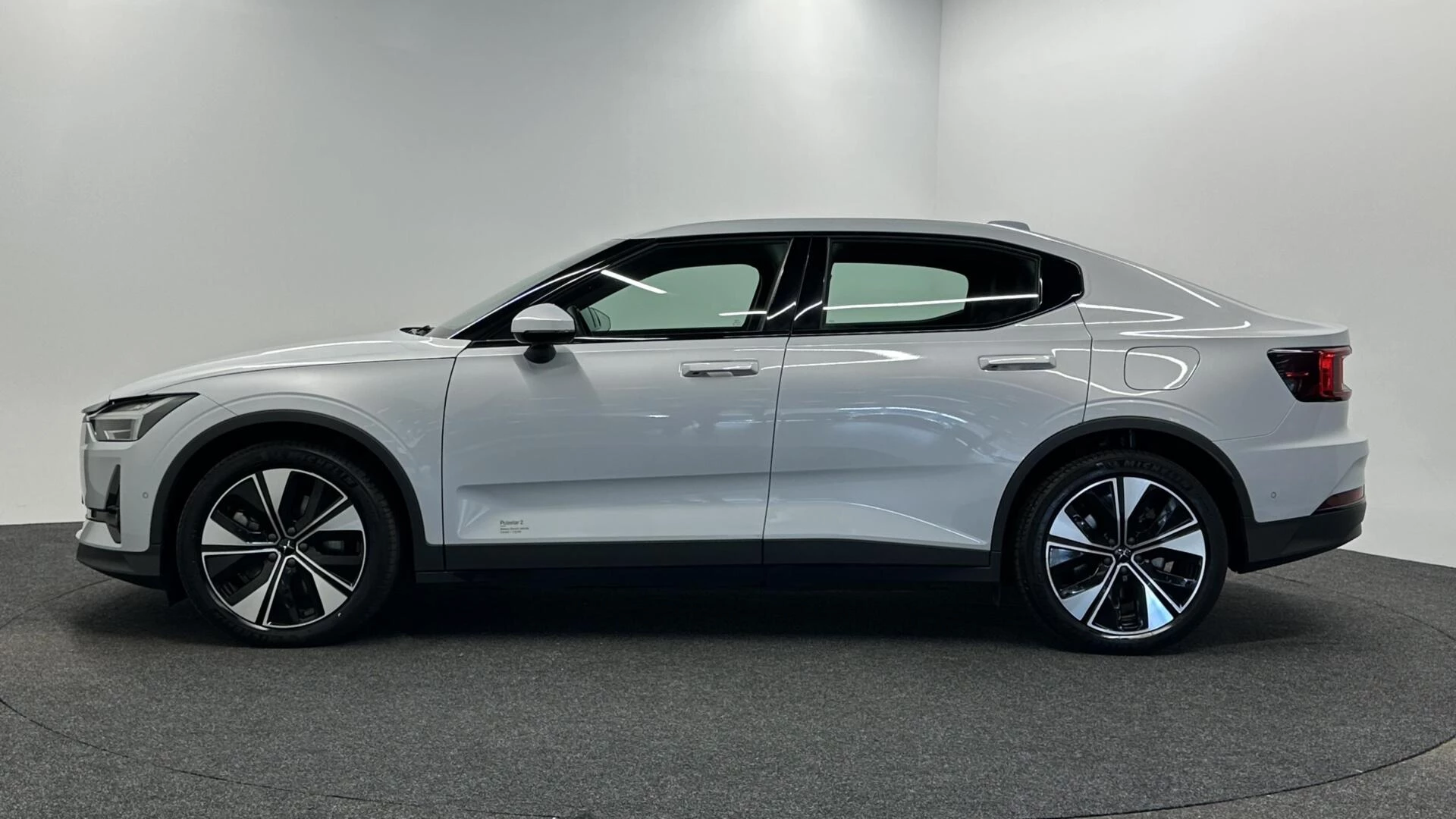 Hoofdafbeelding Polestar 2