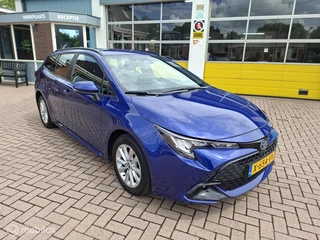 Toyota Corolla Touring Sports Hybrid 140 Active