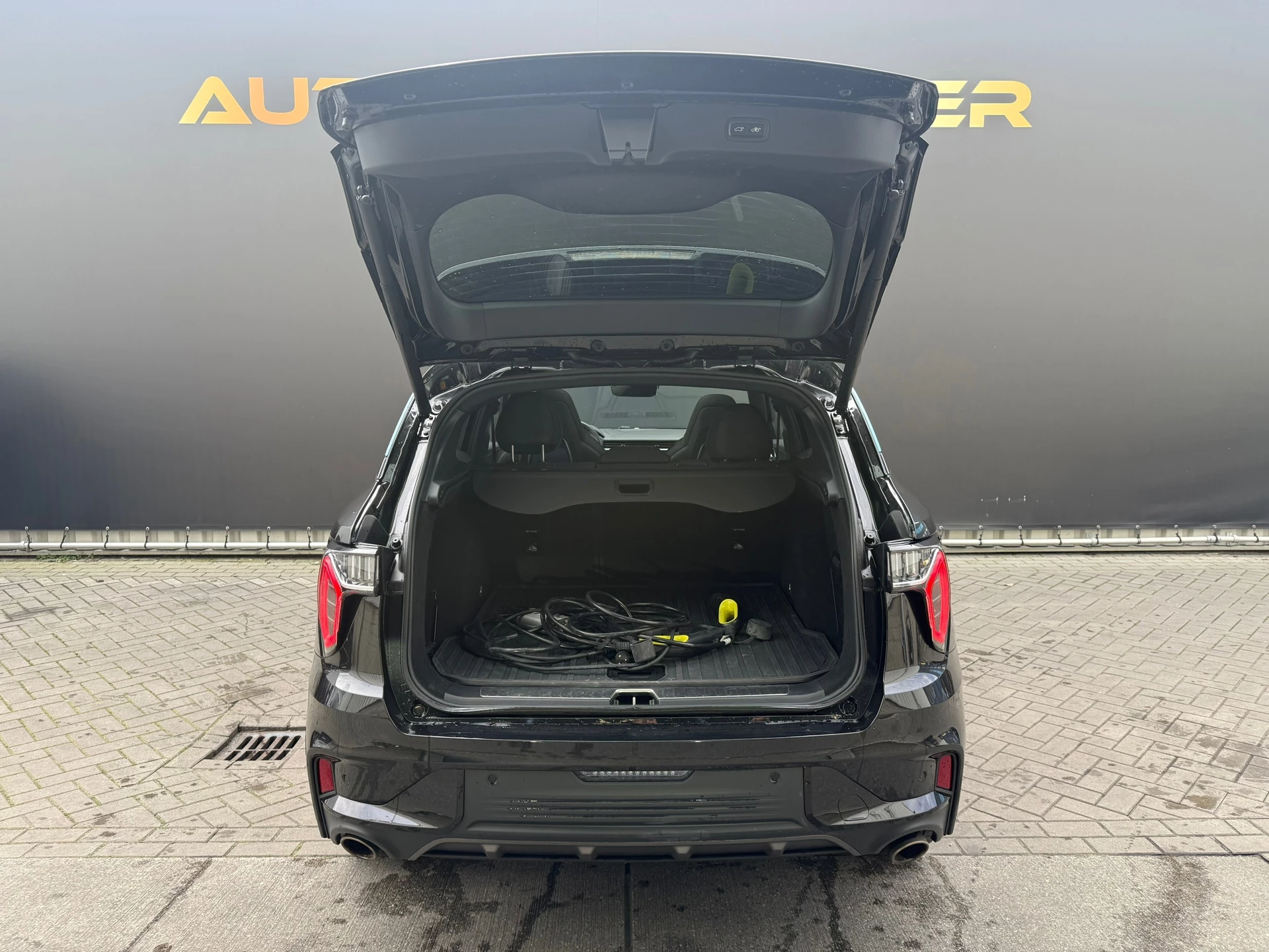 Hoofdafbeelding Lynk & Co 01