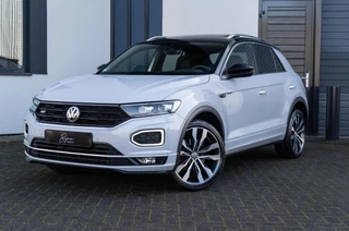 Volkswagen T-Roc 1.5 TSI R-Line PANO / TREKHAAK / CAMERA
