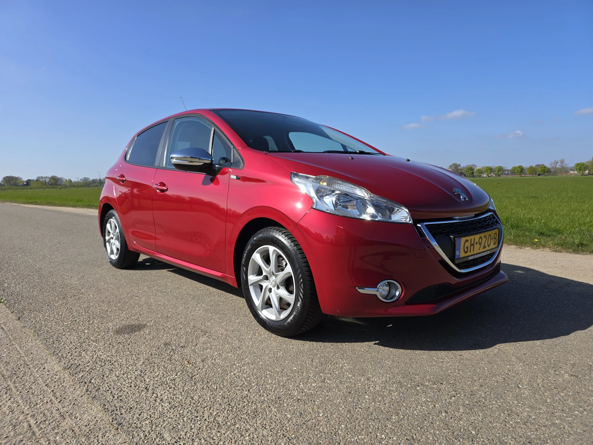 Hoofdafbeelding Peugeot 208