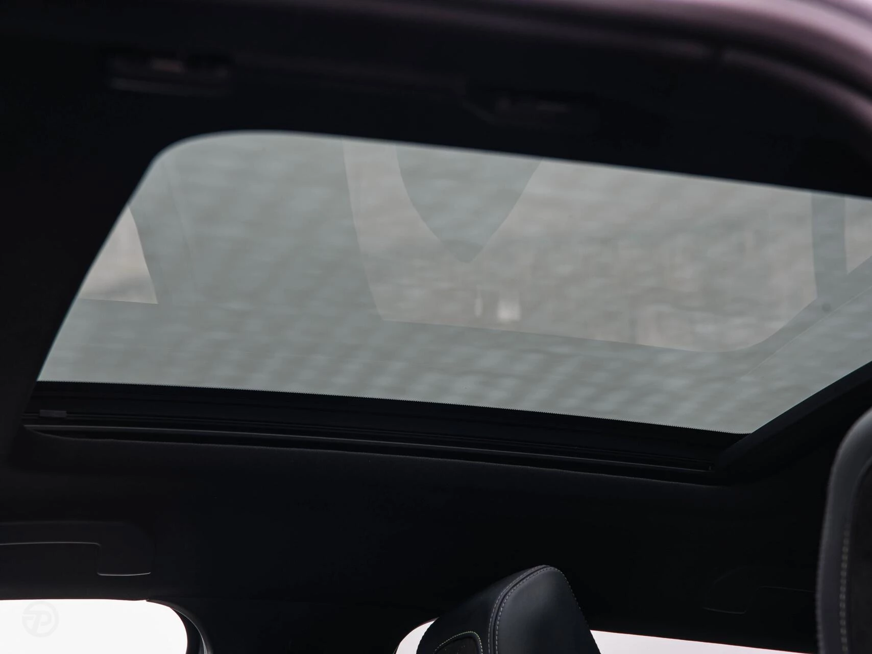 Hoofdafbeelding Peugeot e-2008