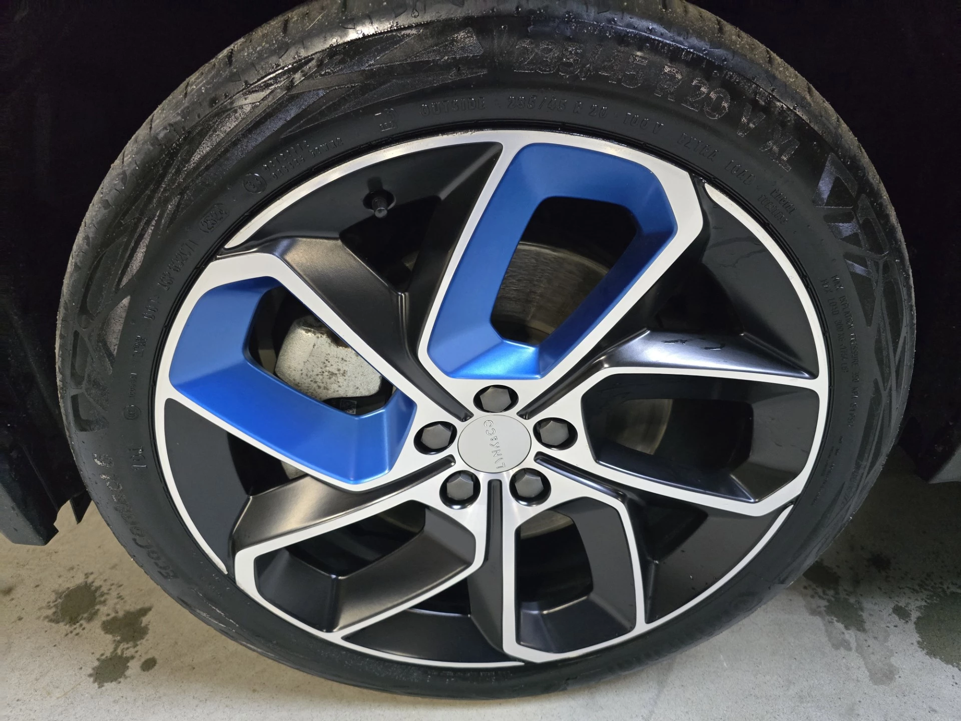 Hoofdafbeelding Lynk & Co 01