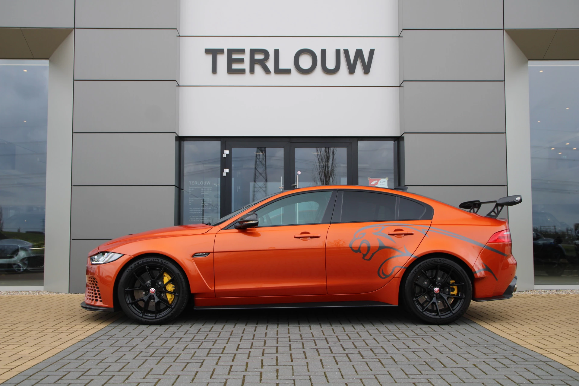 Hoofdafbeelding Jaguar XE