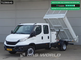 Hoofdafbeelding Iveco Daily Iveco Daily 35C16 3.0L Open Laadbak met Kist Dubbel Cabine Dubbellucht 3,5t Trekhaak Airco Cruise Euro6 Pritsche Pickup Open Box Airco Trekhaak Cruise control