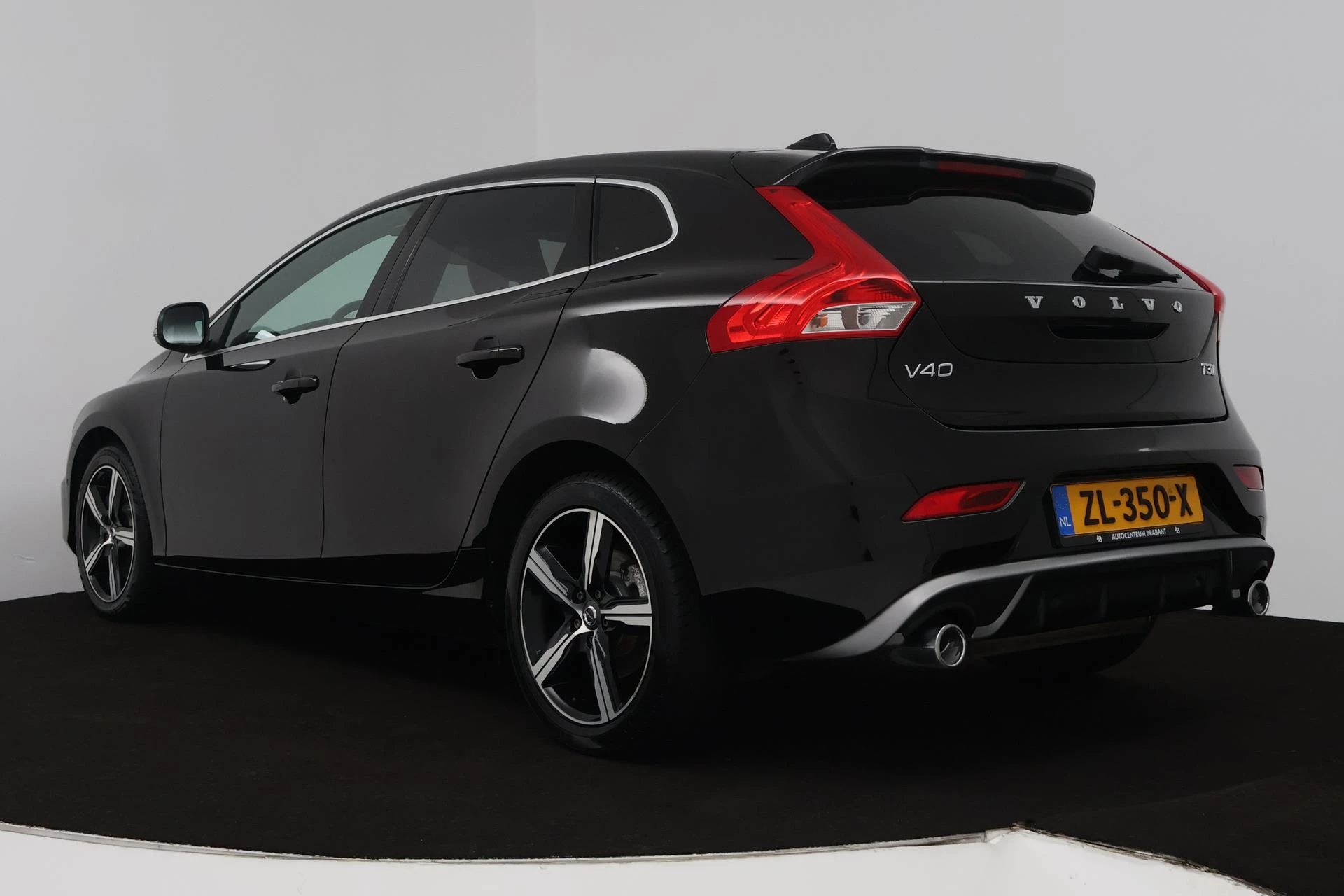 Hoofdafbeelding Volvo V40