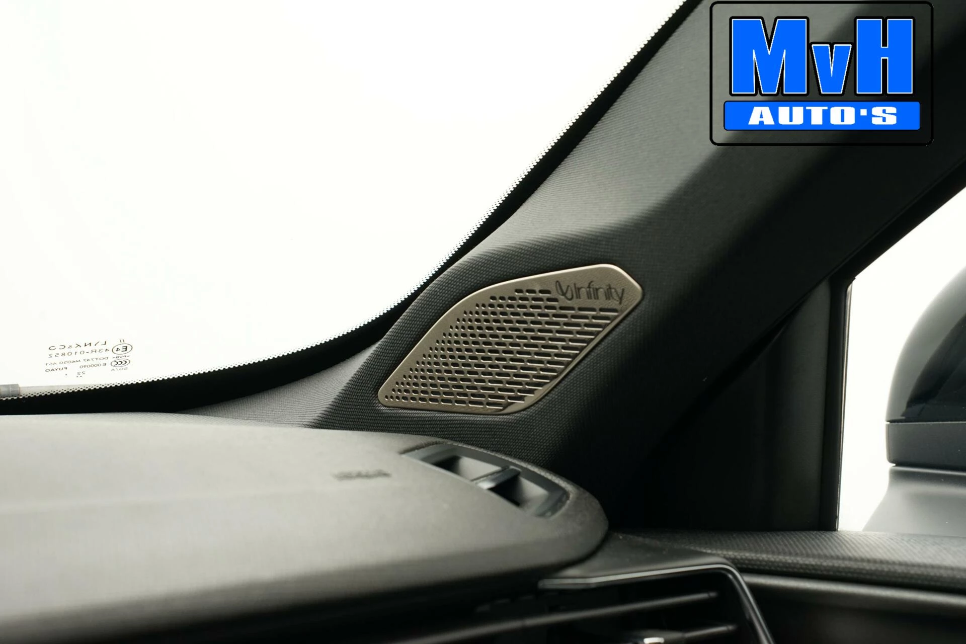 Hoofdafbeelding Lynk & Co 01