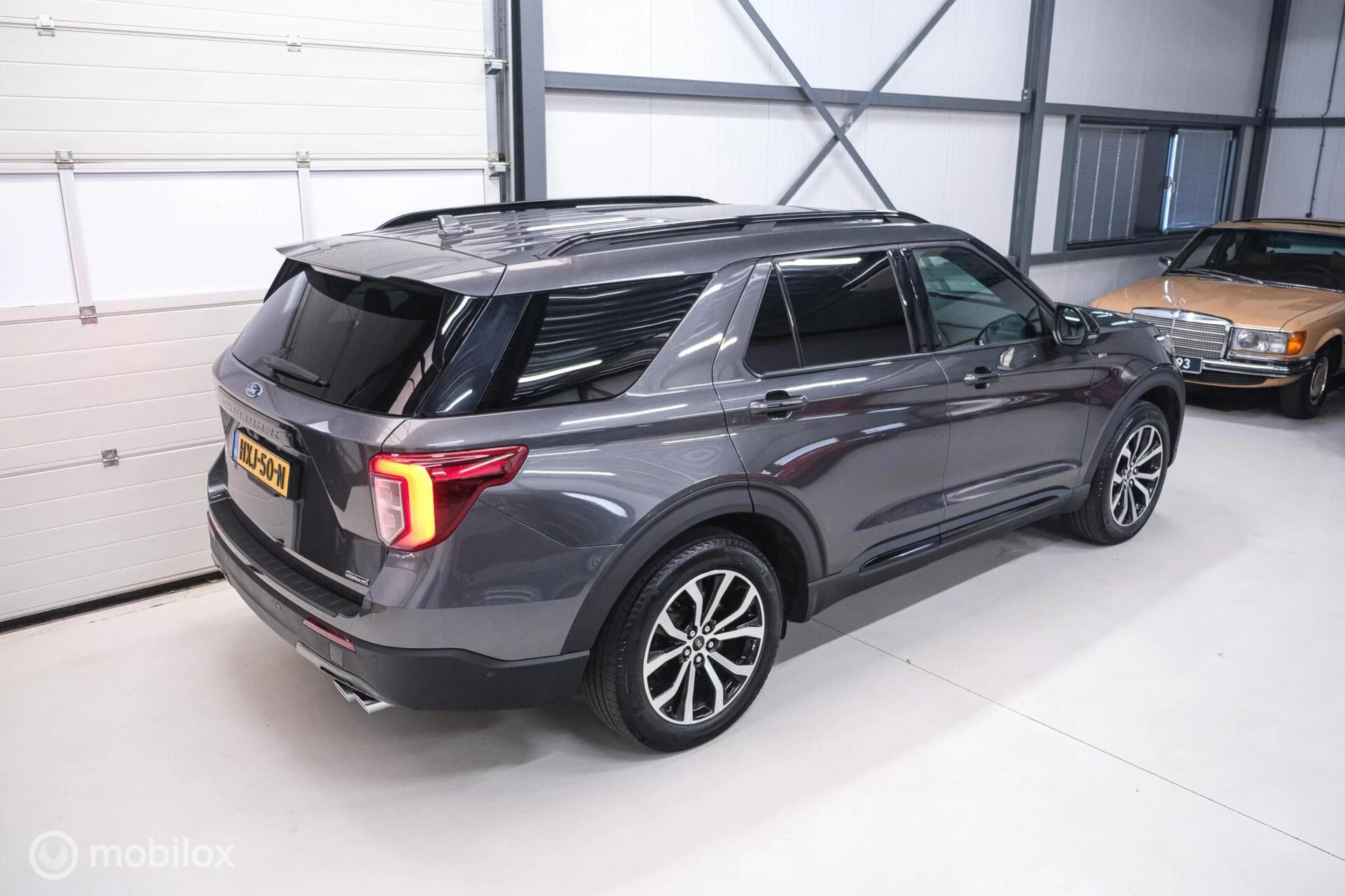 Hoofdafbeelding Ford Explorer