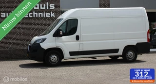 Hoofdafbeelding Peugeot Boxer Peugeot Boxer Bestel 335 2.2 BlueHDi 140 L2H2 Asphalt