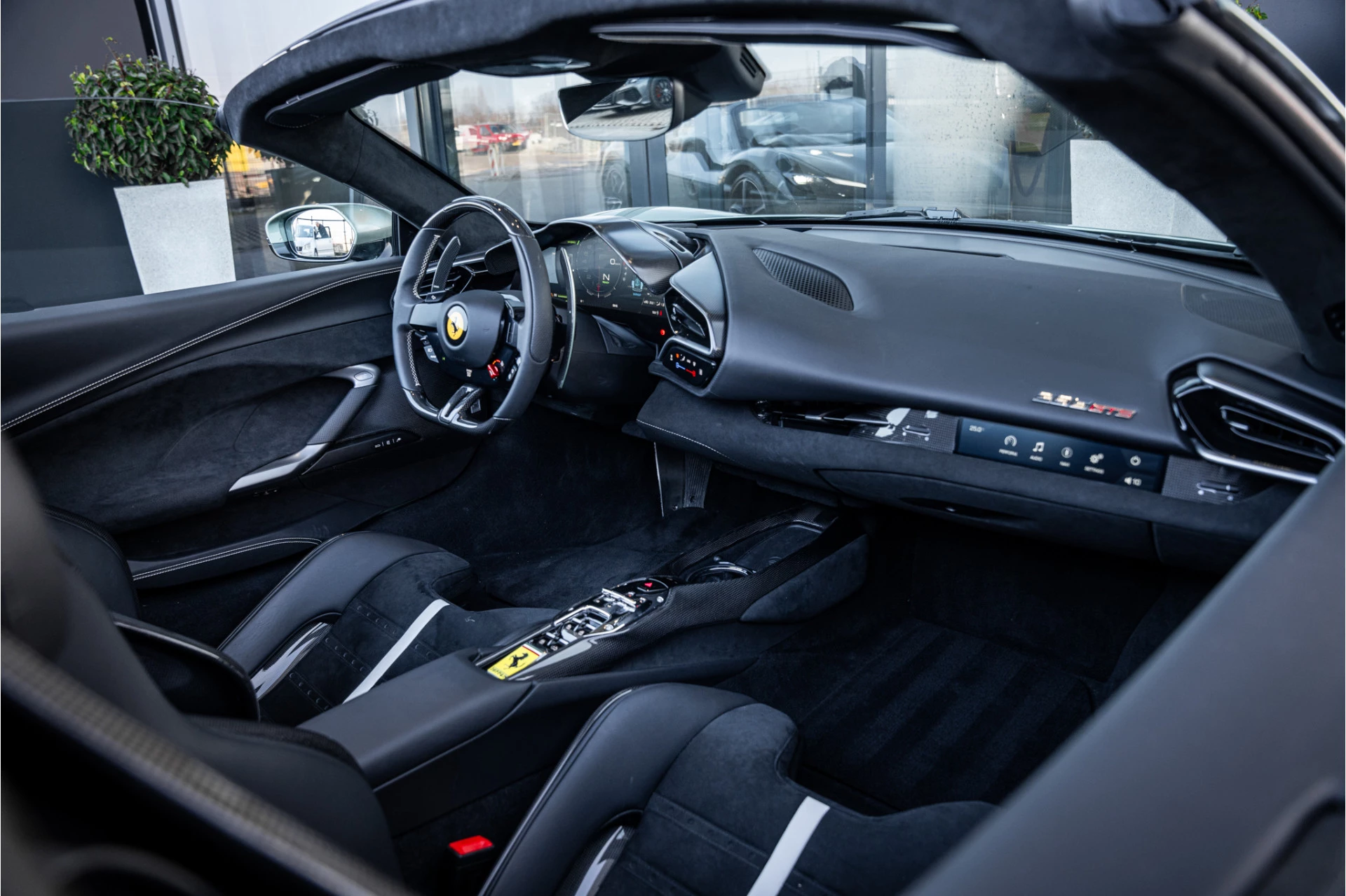 Hoofdafbeelding Ferrari 296