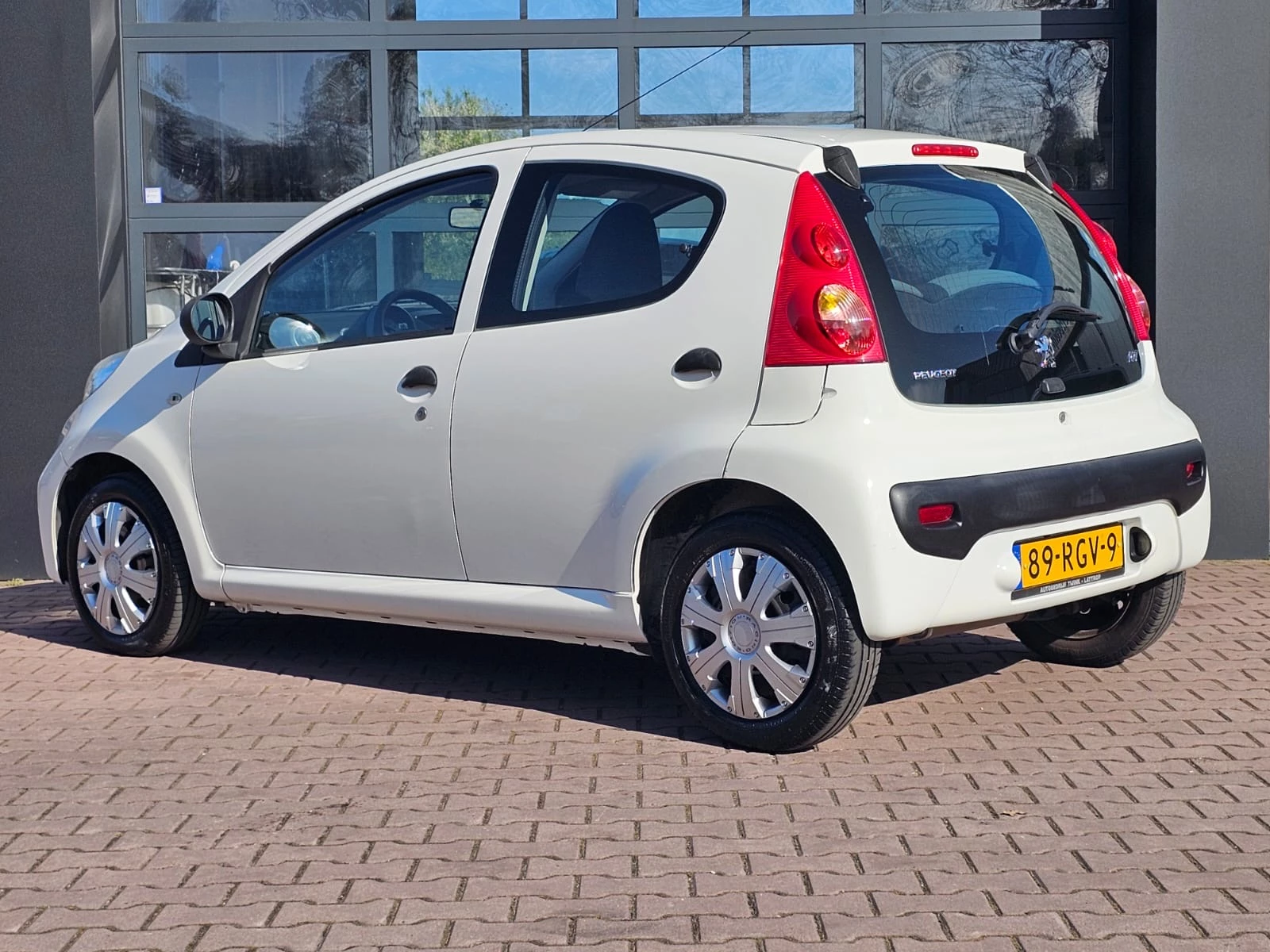 Hoofdafbeelding Peugeot 107