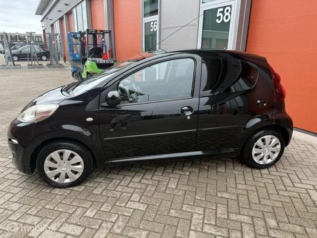 Hoofdafbeelding Peugeot 107