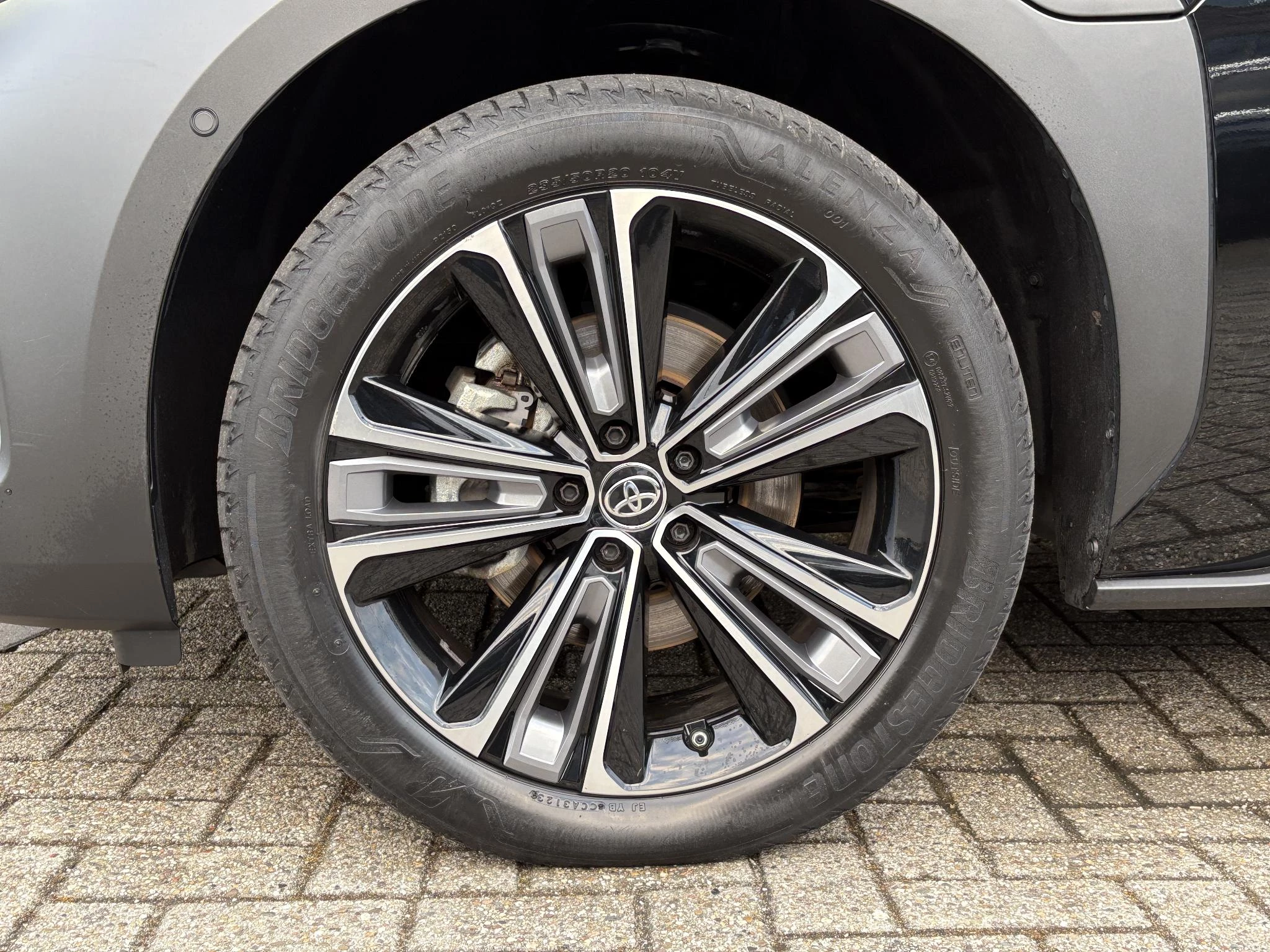 Hoofdafbeelding Toyota bZ4X