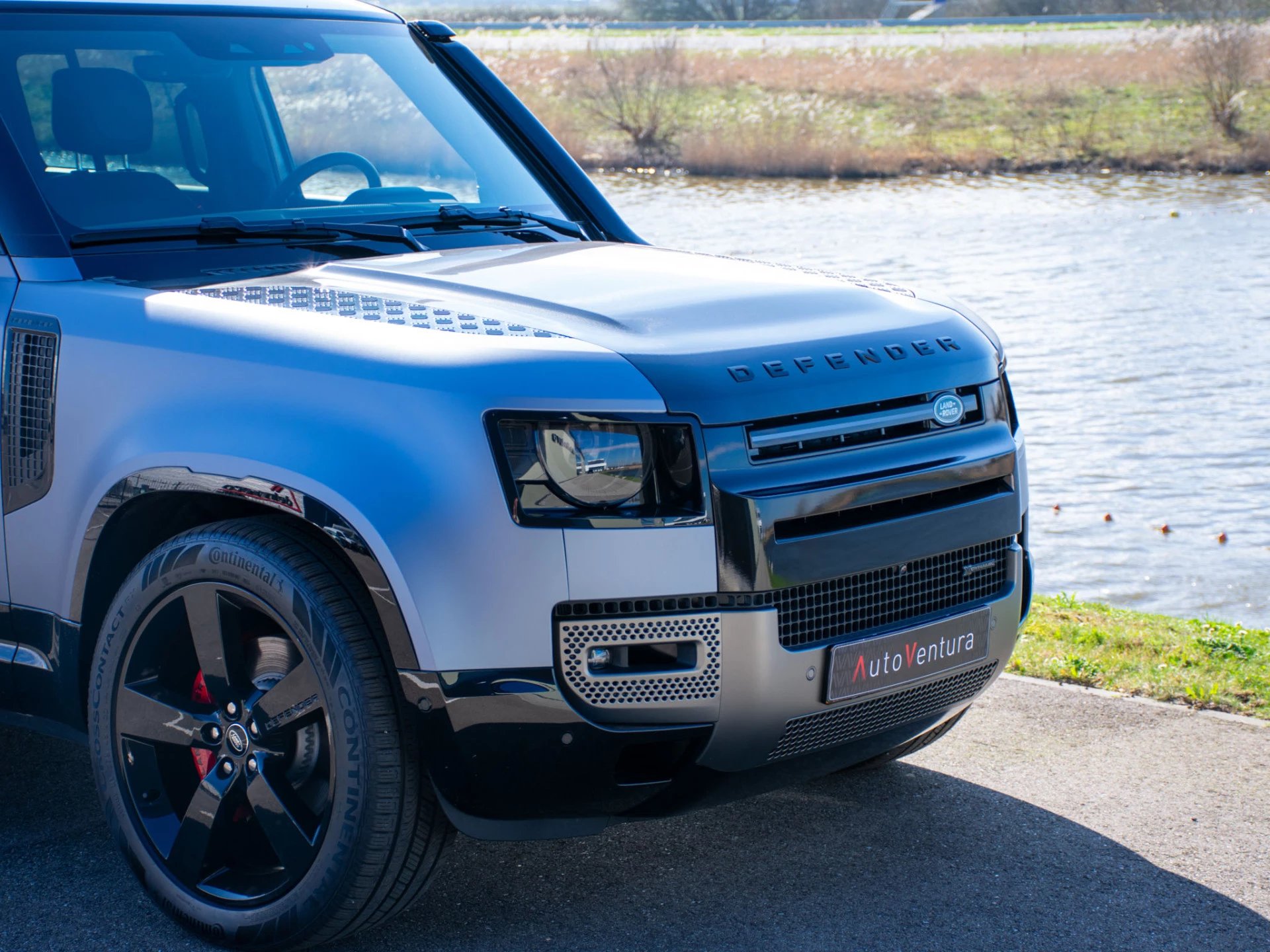 Hoofdafbeelding Land Rover Defender