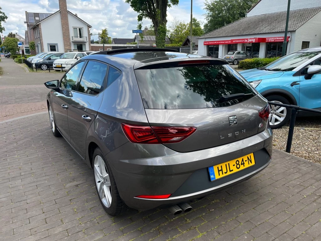 Hoofdafbeelding SEAT Leon