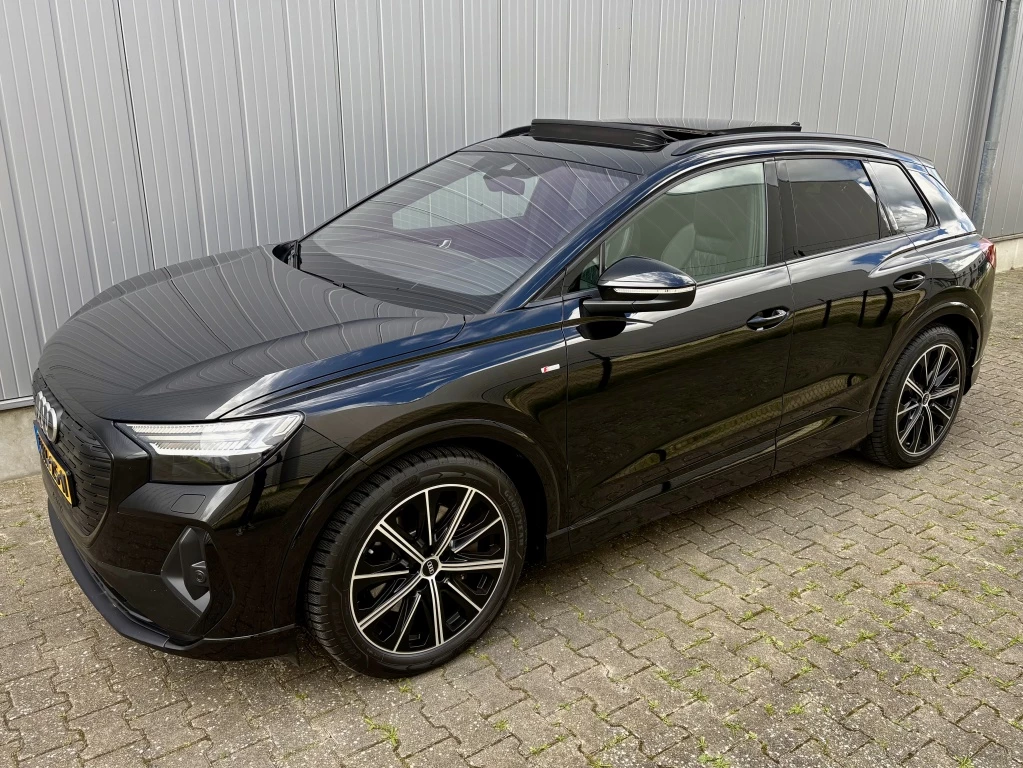 Hoofdafbeelding Audi Q4 e-tron