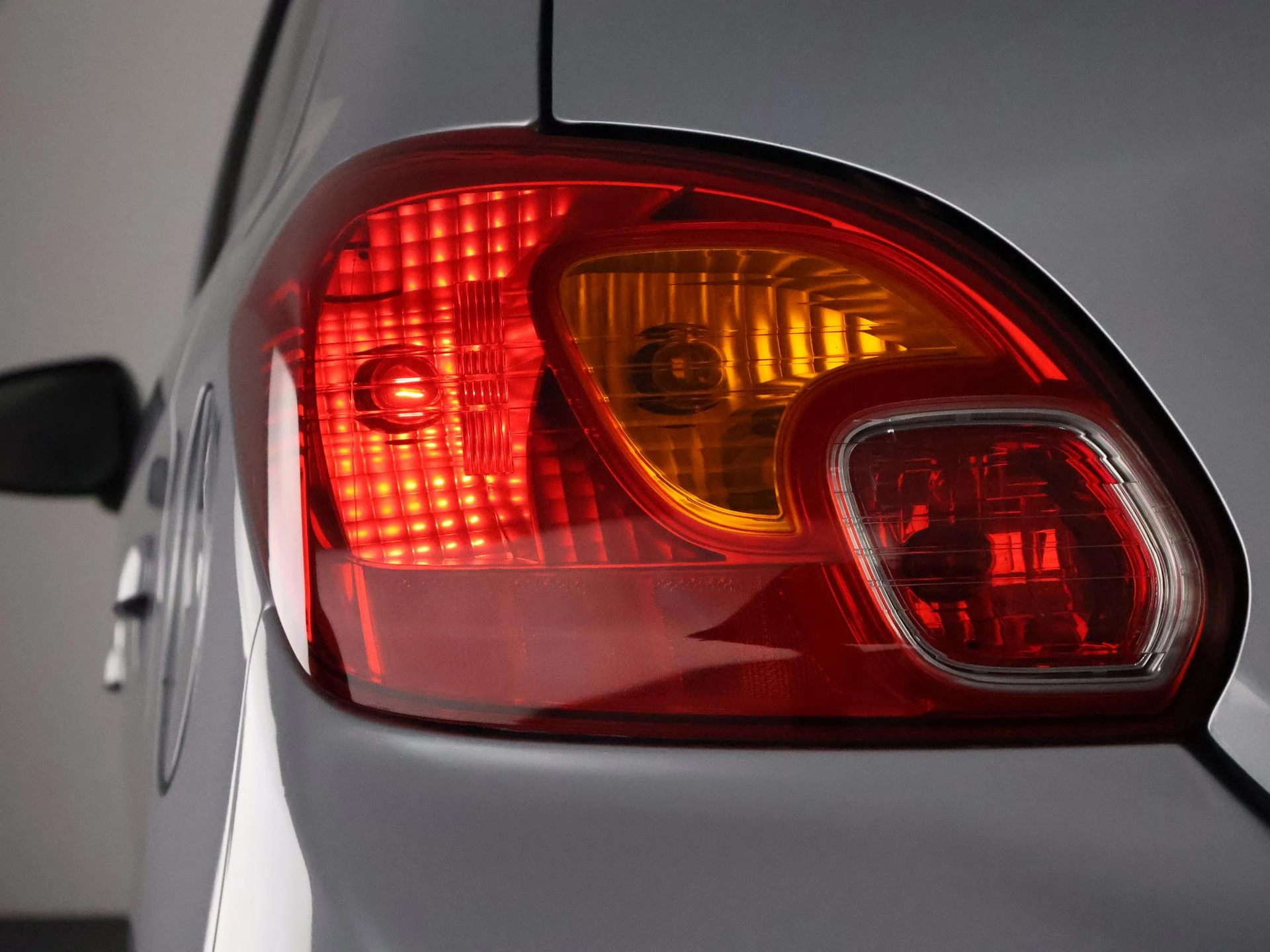 Hoofdafbeelding Mitsubishi Space Star