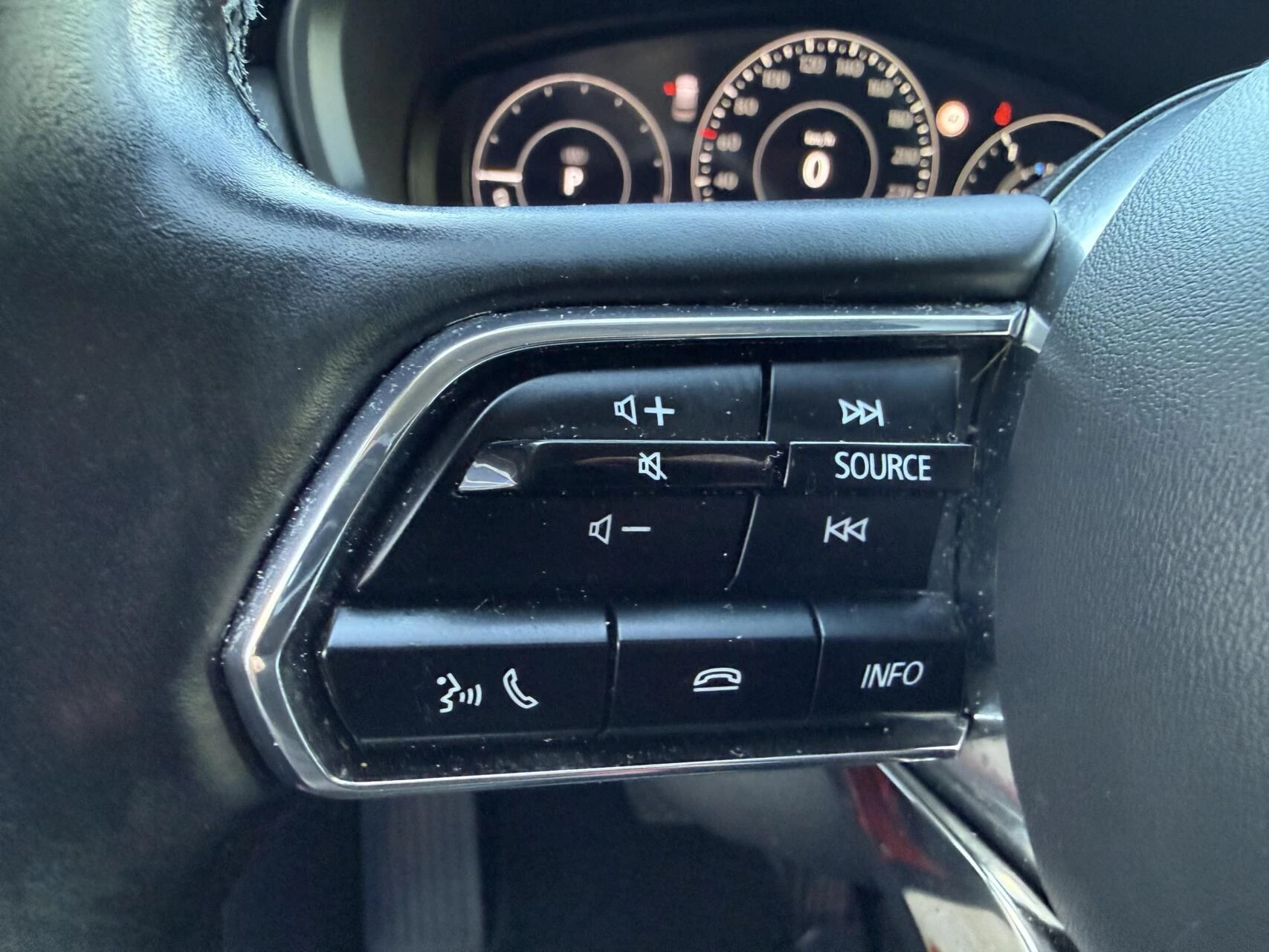 Hoofdafbeelding Mazda CX-60