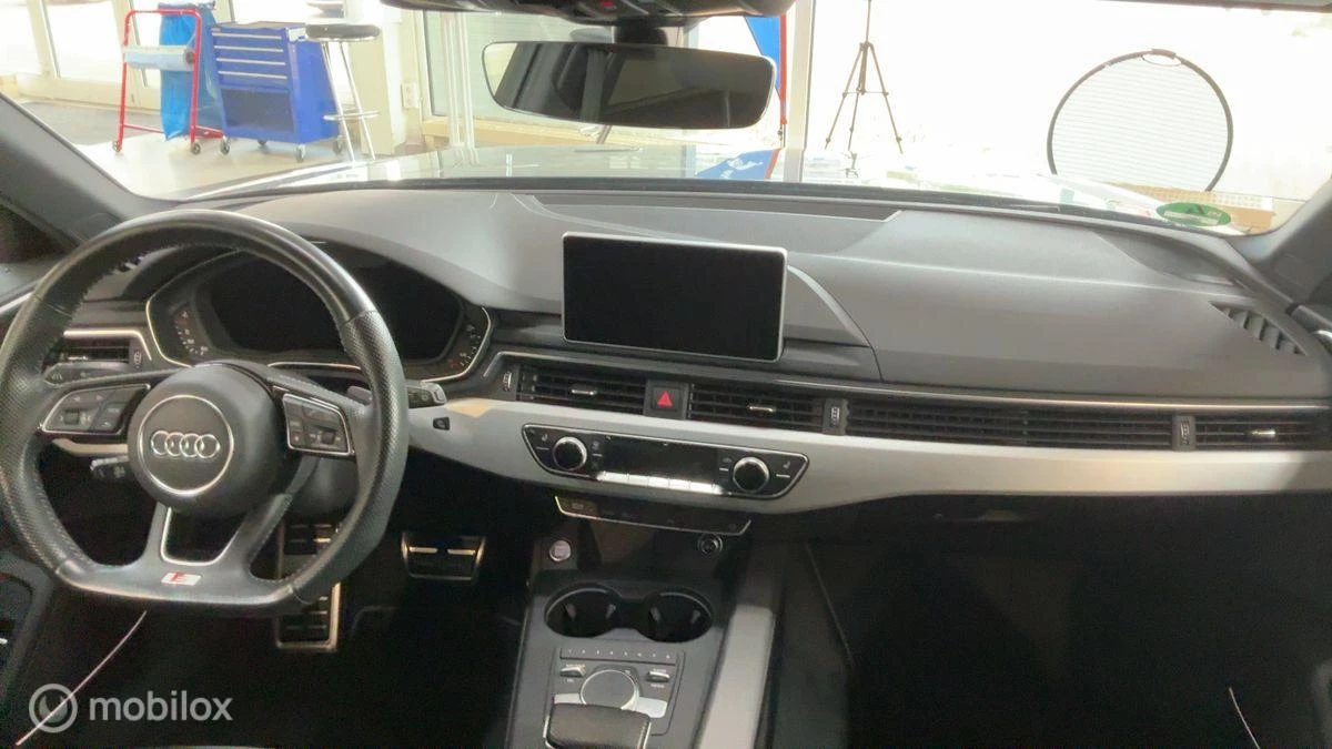 Hoofdafbeelding Audi A4