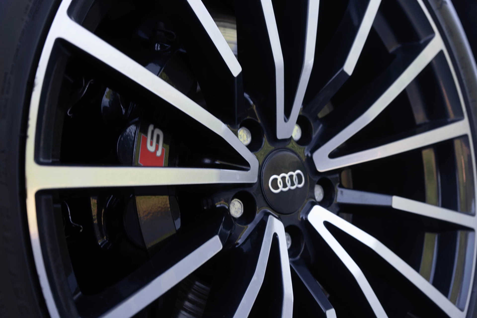 Hoofdafbeelding Audi S5