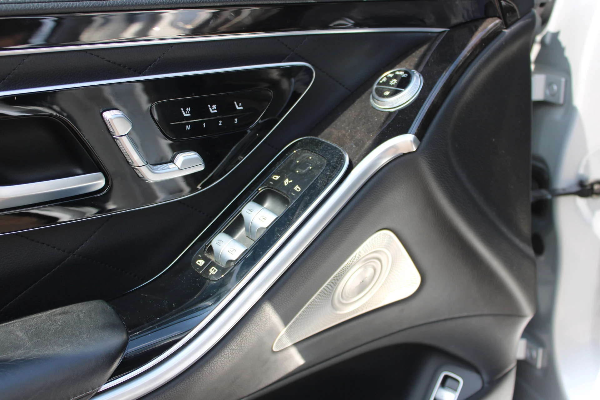 Hoofdafbeelding Mercedes-Benz S-Klasse