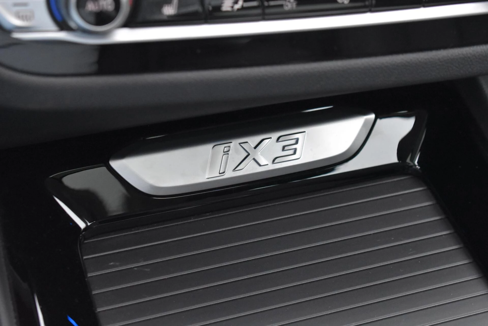 Hoofdafbeelding BMW iX3