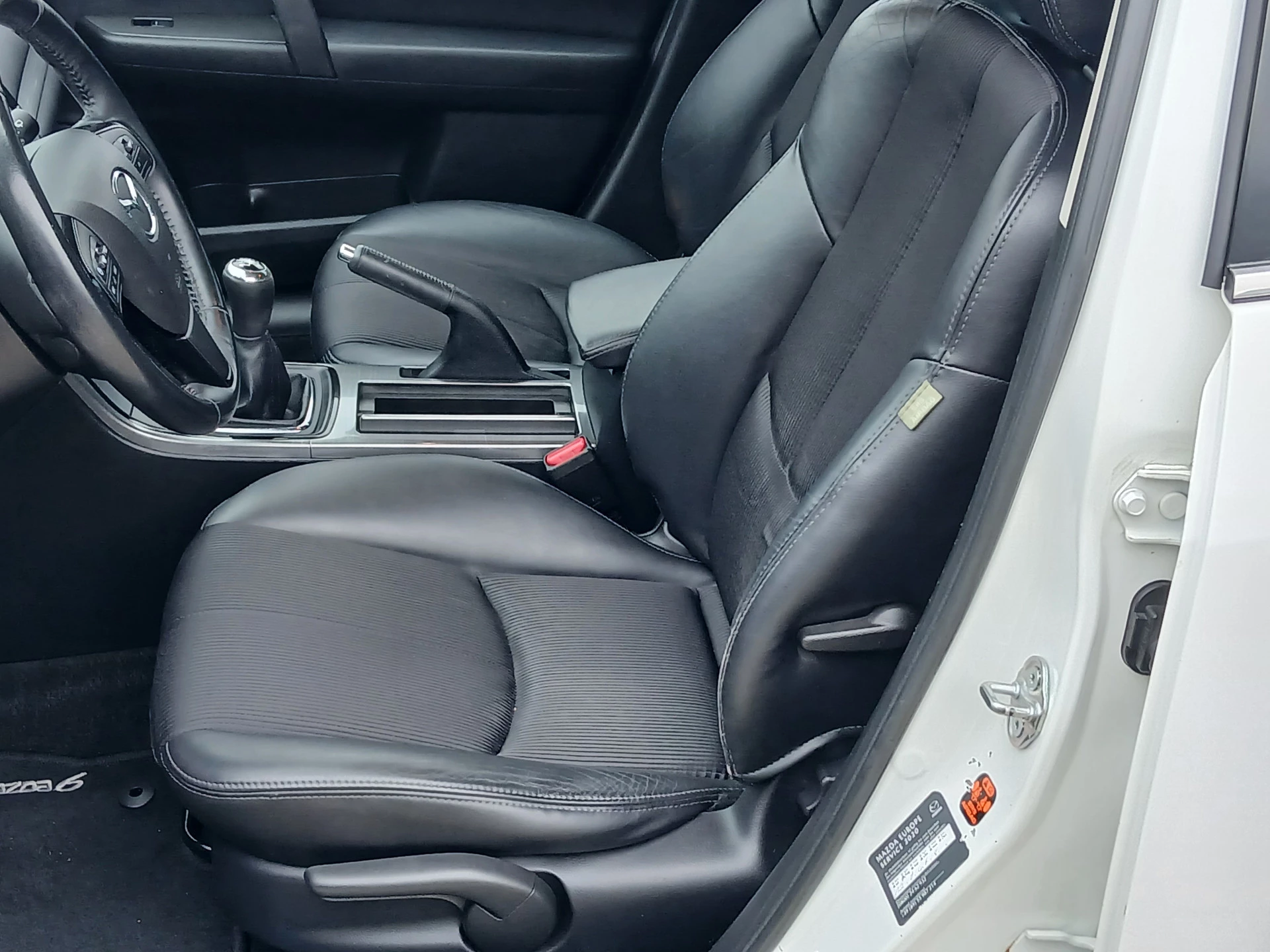 Hoofdafbeelding Mazda 6