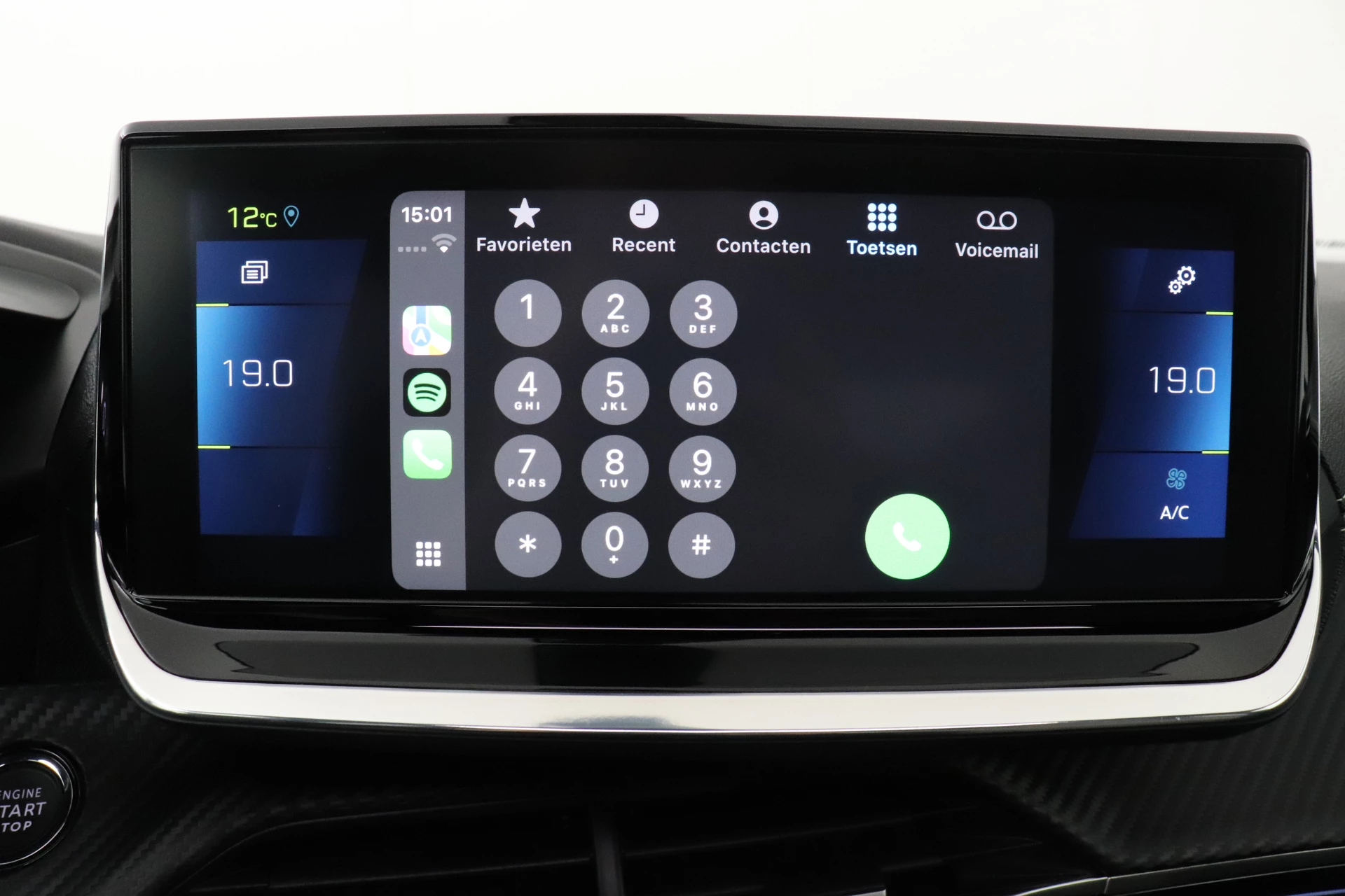 Hoofdafbeelding Peugeot e-2008