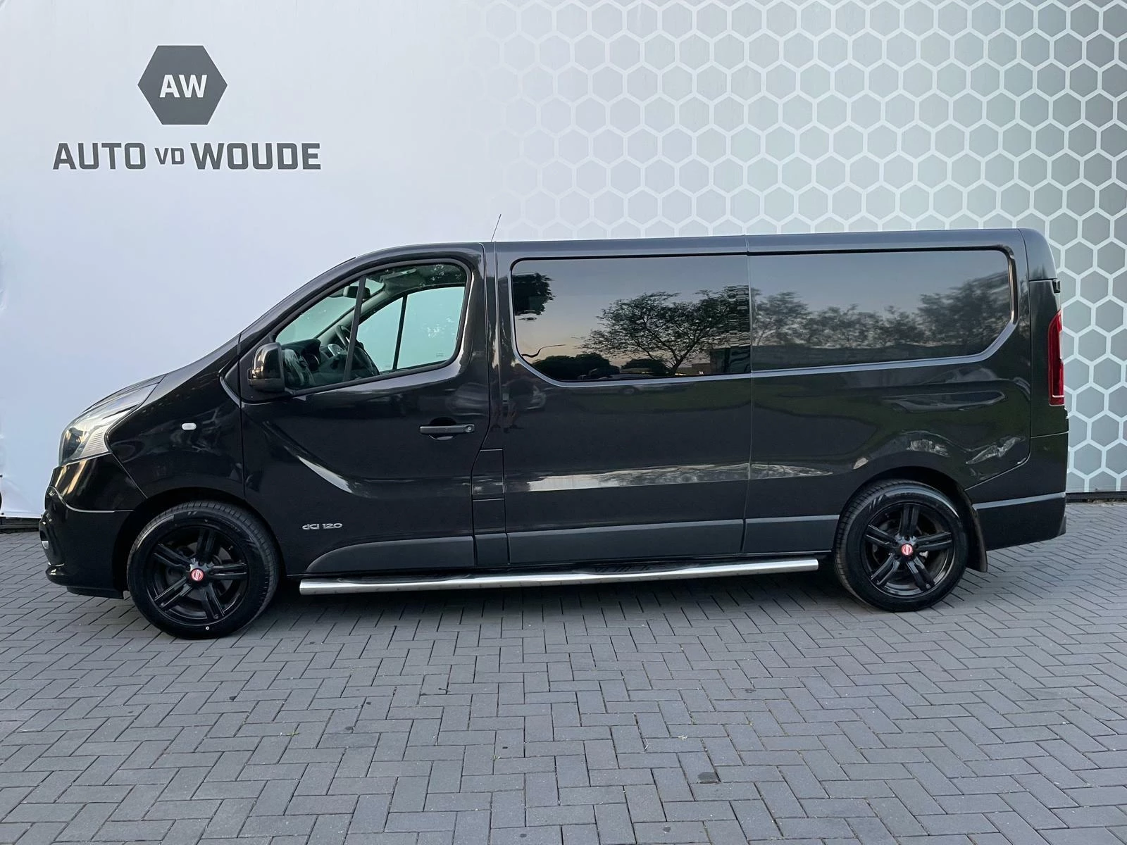 Hoofdafbeelding Nissan NV300