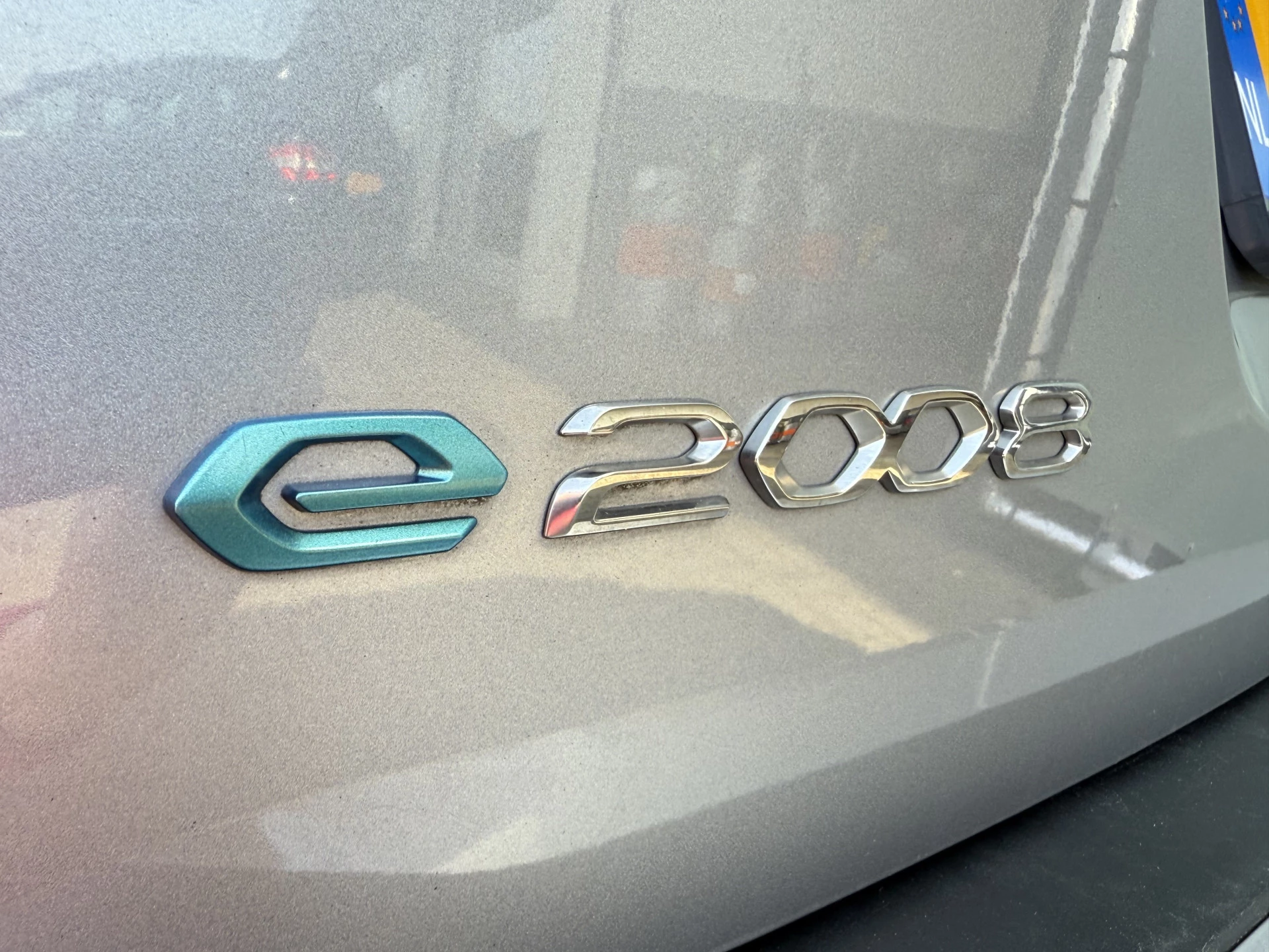 Hoofdafbeelding Peugeot e-2008