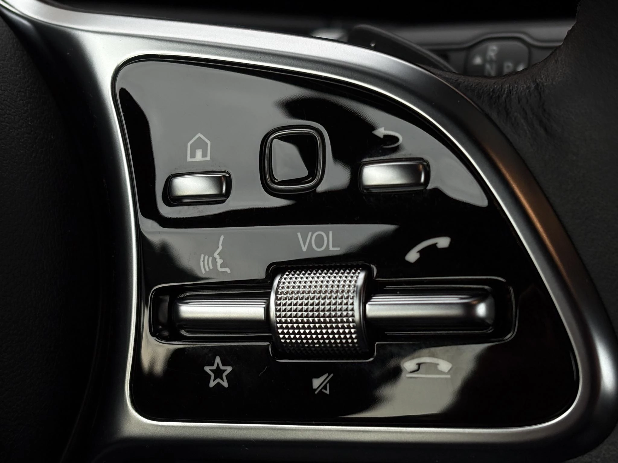 Hoofdafbeelding Mercedes-Benz EQB