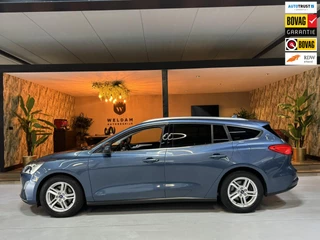Hoofdafbeelding Ford Focus Ford Focus Wagon 1.0 EcoBoost Active Business Garantie Carplay Camera StuurVW StoelVW PDC Cruise Clima Navi Led Dab Rijklaar