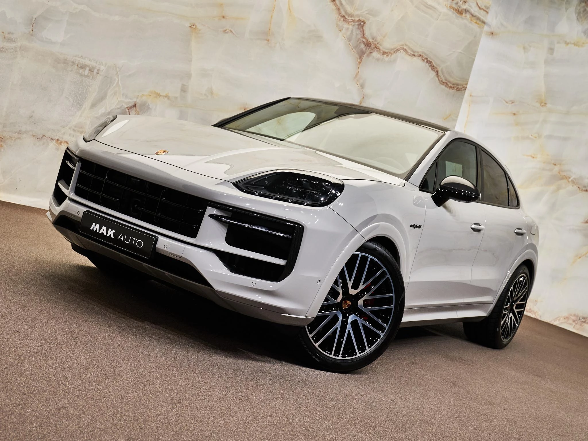 Hoofdafbeelding Porsche Cayenne