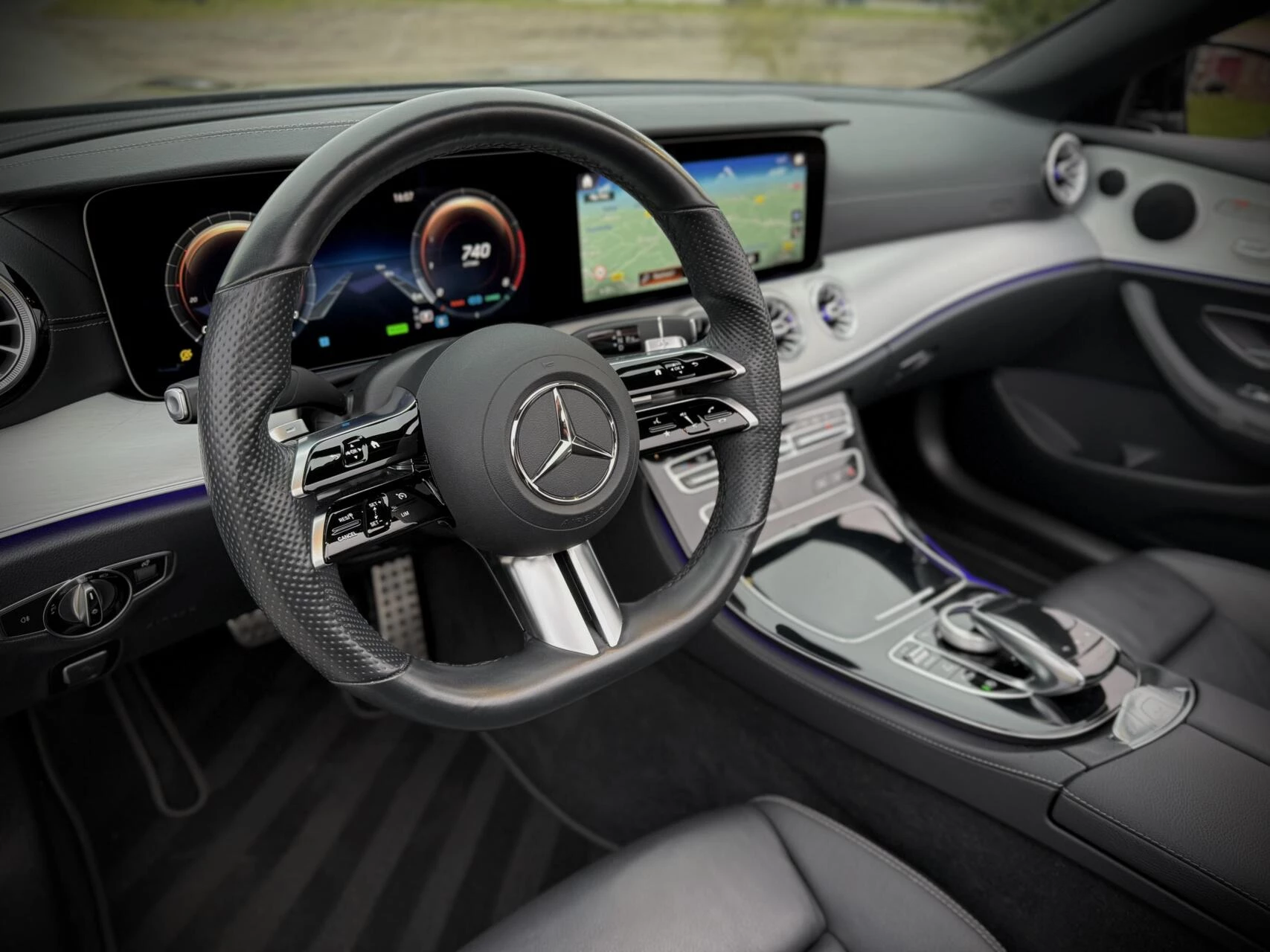 Hoofdafbeelding Mercedes-Benz E-Klasse