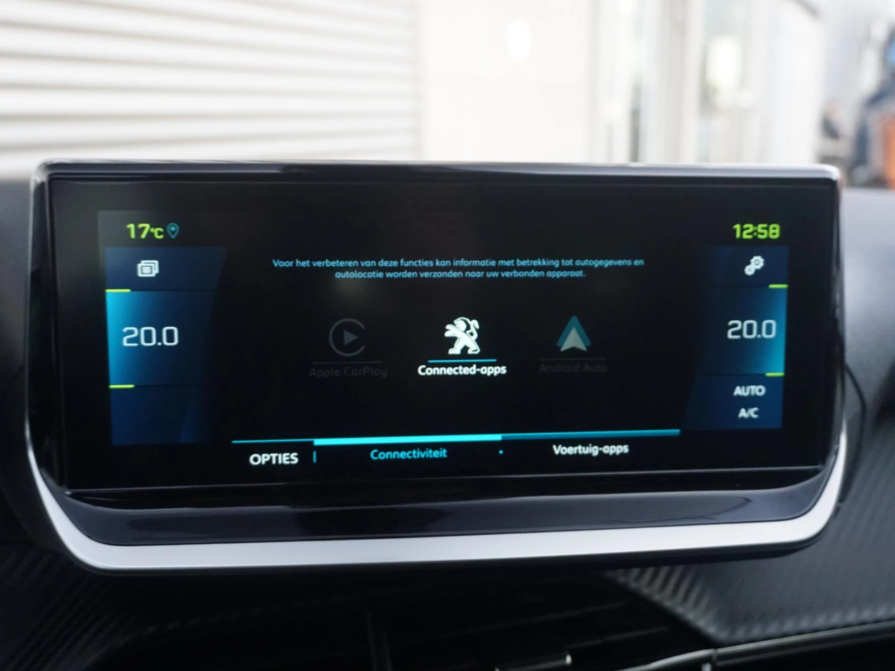 Hoofdafbeelding Peugeot e-208