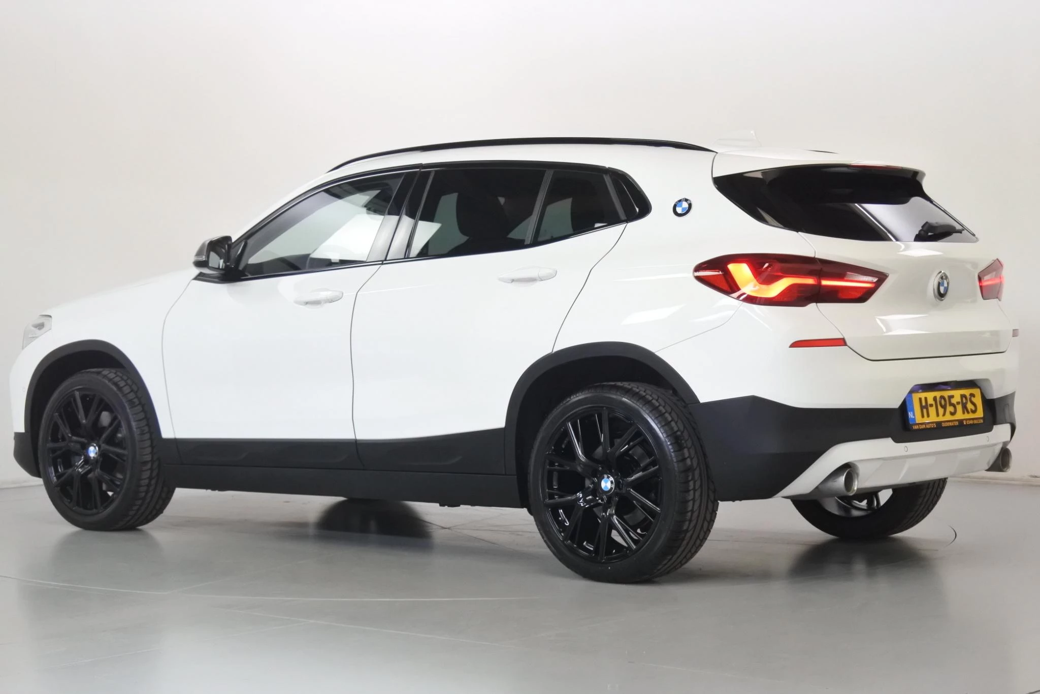 Hoofdafbeelding BMW X2