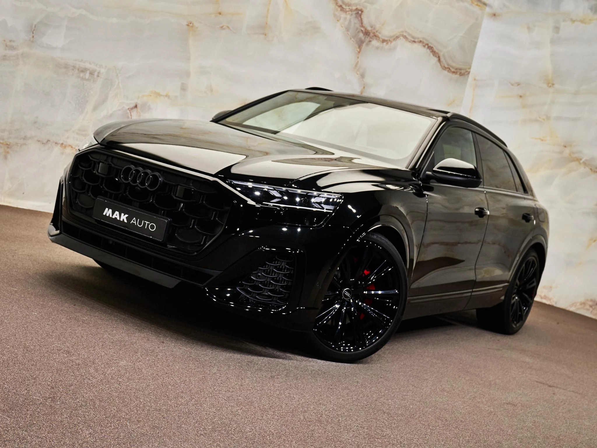 Hoofdafbeelding Audi Q8