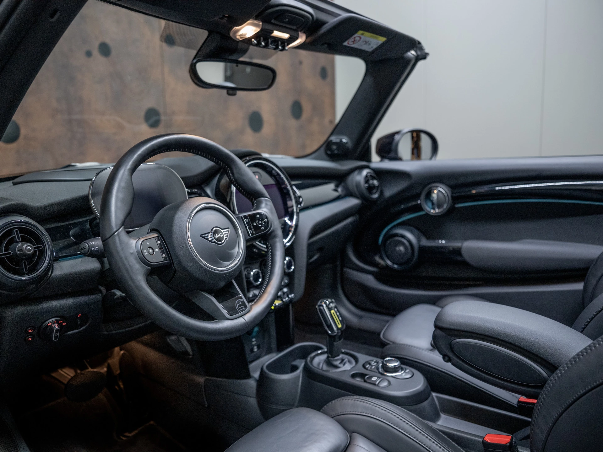 Hoofdafbeelding MINI Cabrio