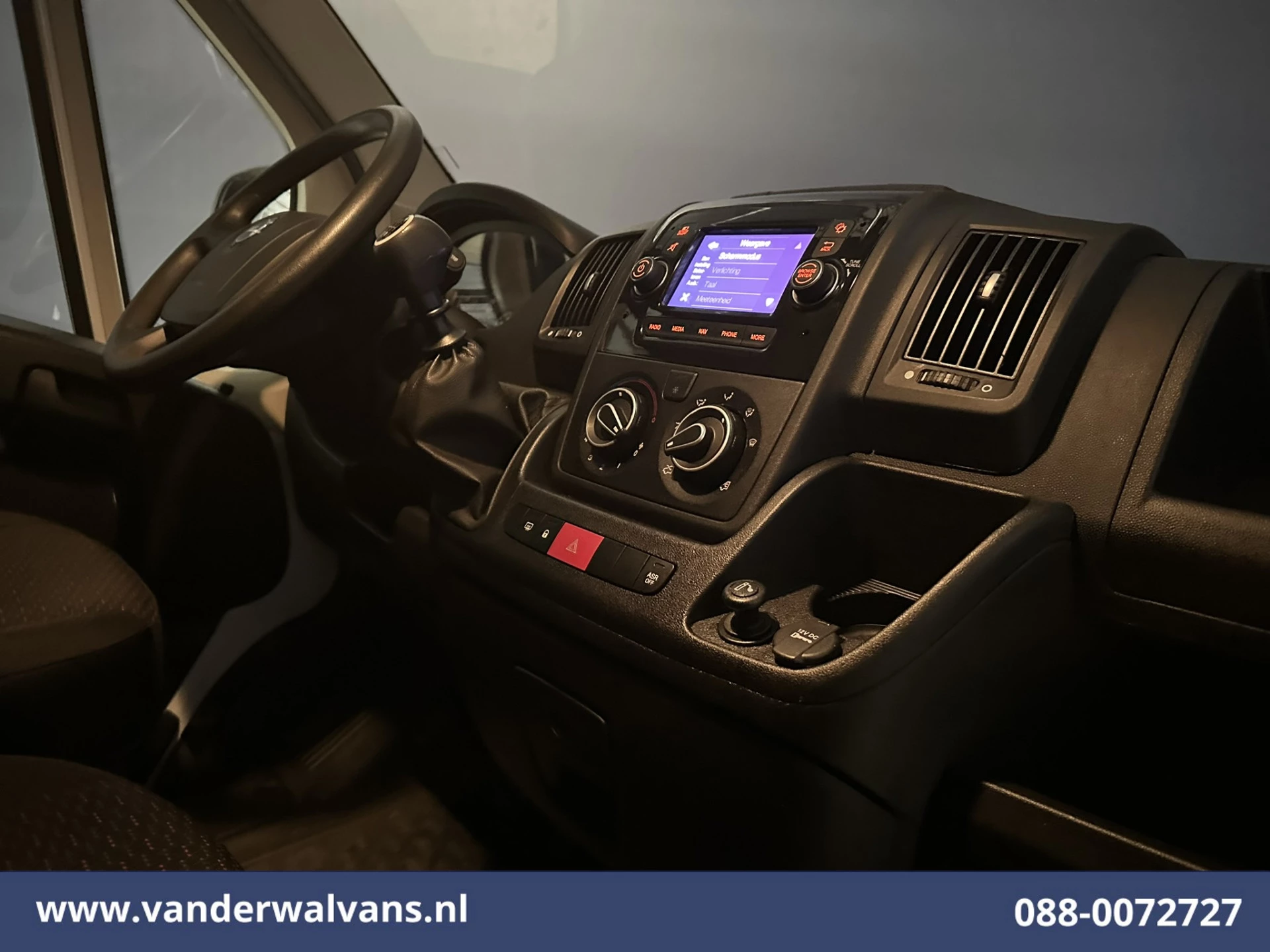 Hoofdafbeelding Opel Movano