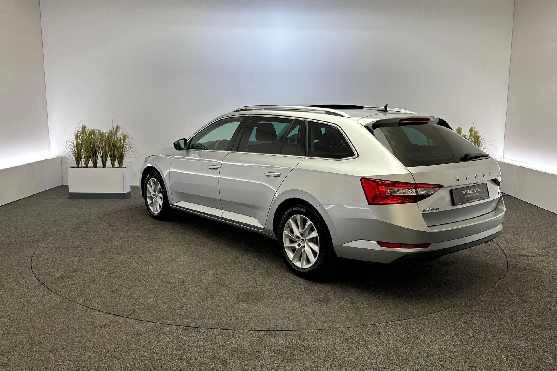 Hoofdafbeelding Škoda Superb